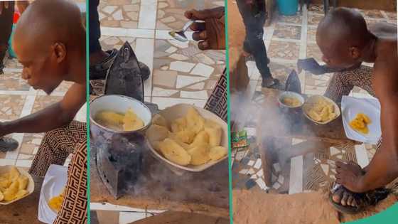 Tsadar rayuwa: Yadda wani mutum ya dafa abinci kan dutsen guga yayin da farashin gas ya haura N1200