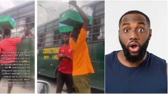 Alheri danko ne: Bidiyon mai tallan pure water yana raba wa fursunoni kudi ya ja hankalin jama'a