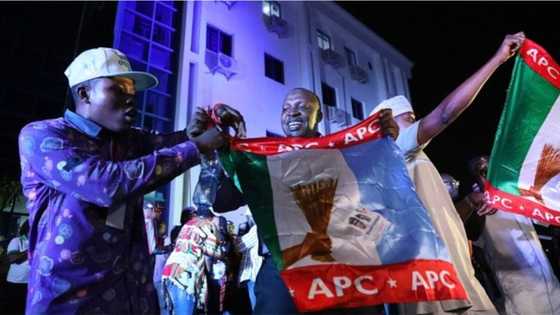 Police shut APC secretariat in Enugu as party executives sack chairman