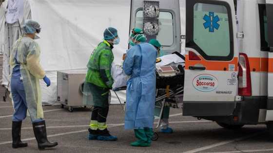Coronavirus: Italy records 969 deaths in one day