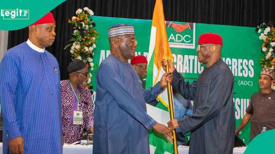 Magana ta kare, ADC ta mika wa Atiku shaidar zama 'dan takarar shugaban kasa a 2027