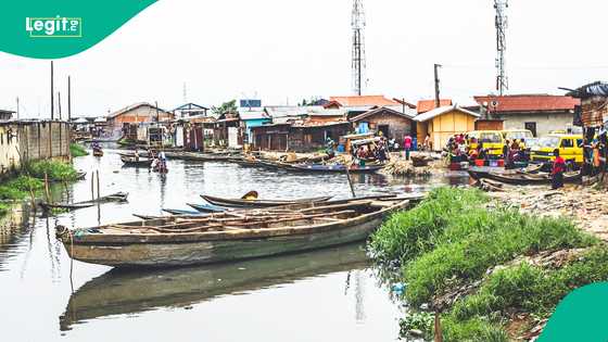 Alert: Lagos state orders urgent demolition of Mopol Barracks amid imminent collapse fears
