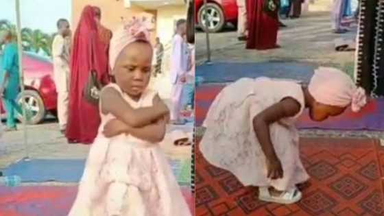 Allahu Akbar: Bidiyon Wata Yarinya Na Sallah Daidai Ya Ja Hankalin Duniyar Intanet