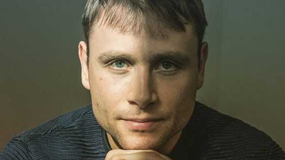 A quick look into the interesting life of Max Riemelt