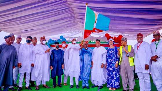2023: Yan majalisar dokoki 192 na shirin ficewa daga APC, In ji kwamitin Babachir