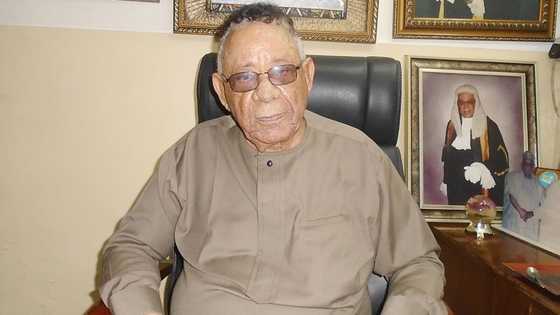 Wannan tsarin da Buhari ke bi shine ke haifar da rashawa - Clarke