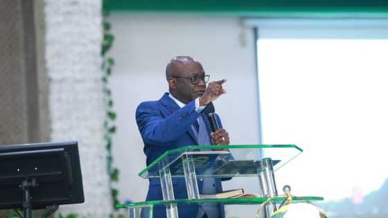 Video emerges of Pastor Bakare in dancing mode as supporters welcome him at airport after losing APC ticket