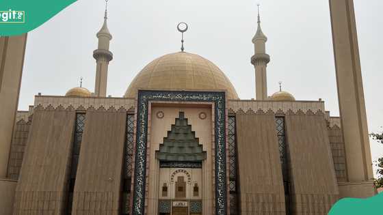 Tragedy as Nigerian man dies inside mosque after prayers, location announced