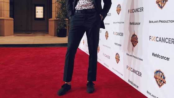 Charlie Gillespie bio: age, height, family, where does he live? - Legit.ng