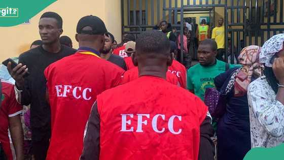 Breaking: EFCC returns over $120, 000, ₦70 million to foreign victims defrauded by 'Yahoo Boys'