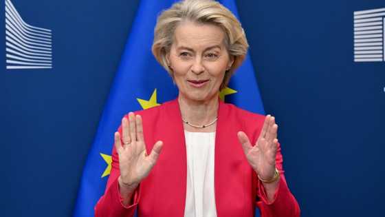 EU chief vows to advance trade talks after 'good' Trump call