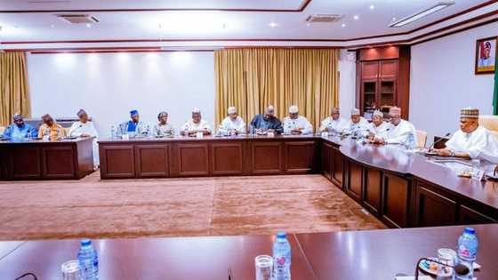 Mataimakin Shugaban Ƙasa Ya Yi Kus-Kus da Wasu Jiga-Jigai a Aso Villa, Ya Roƙi Alfarma 1 Tal