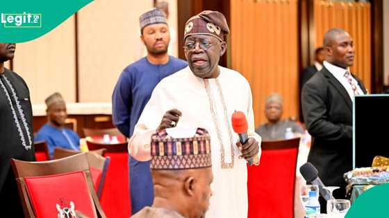 Ana wata ga wata: APC ta hana saya wa Tinubu fom din takarar 2027