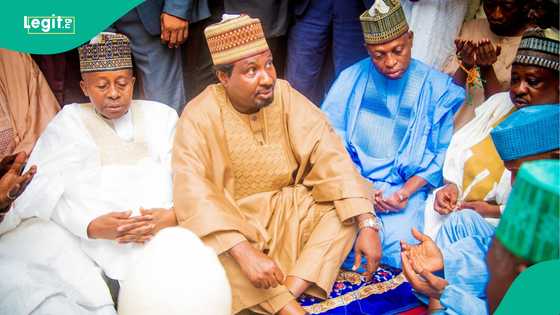 Barau ya yi jimamin rasuwar yan wasan Kano, ya mika tallafin N22m ga iyalansu