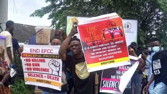 'Scrap EFCC now,' Ibadan youths tell FG, launch street protest