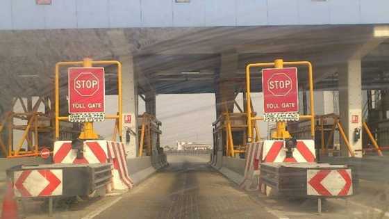 Breaking: Lagos panel hands over Lekki Toll Gate to LCC