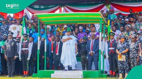Mahaifin Davido ya ambaci ministan Tinubu da ya yaki tazarcen Gwamna Adeleke