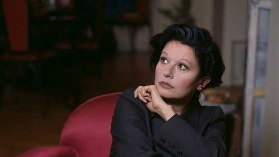 Redécouvrez la biographie de Guesch Patti: Sa vie, sa discographie, ses chansons et ses paroles