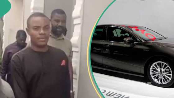 “Where person fit see this kind colleagues”: Nigerian man emotional as classmates buy car for him