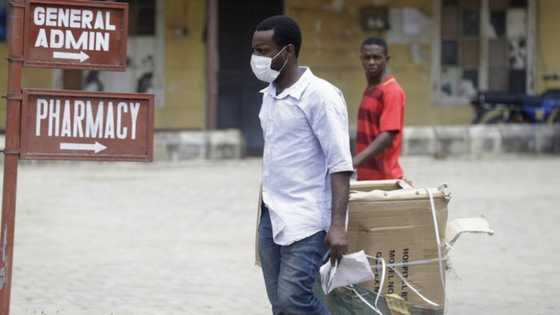 Gwamnan PDP ya bayar da umarnin yin bulala ga duk wanda aka gani babu takunkumi a jiharsa