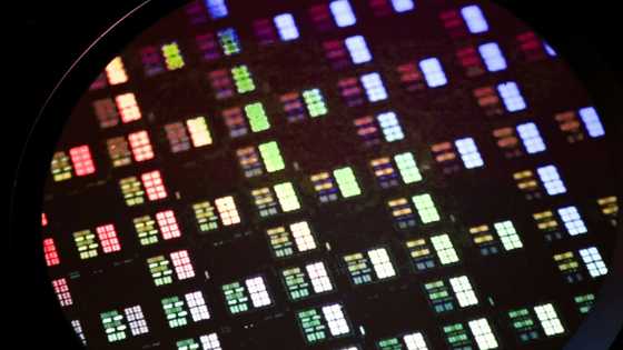 US tightens controls on advanced chips to curb flow to China