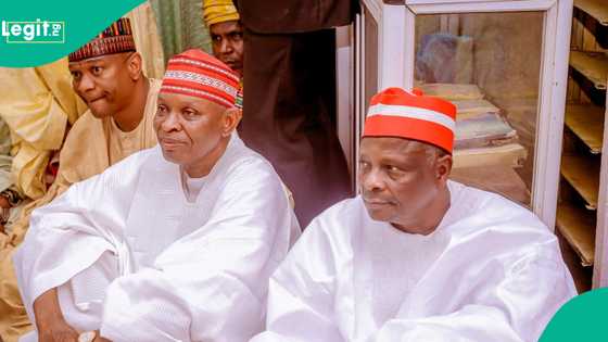 Kano ta kara daukar zafi, an kalubalanci Kwankwaso kan wasu kwangilolin gwamnatin Abba