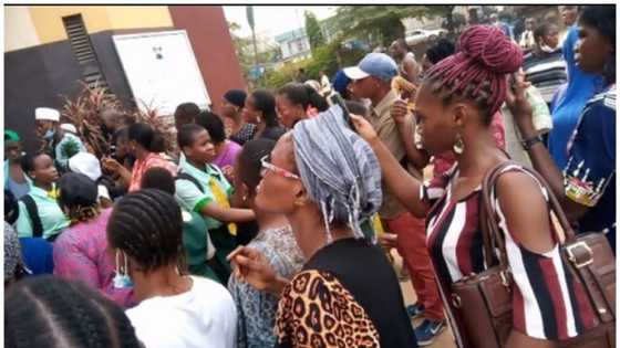 Updated: Students begin massive protest in Lagos after truck crushed schoolmates