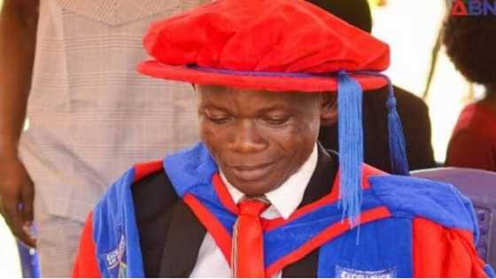 Abin Sha'awa: Kofur a Rundunar 'Yan Sandan Najeriya Ya Kammala Digirin Digirgir