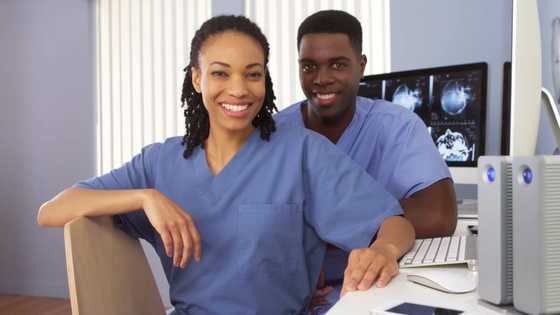 What is a nurse’s role in modern society?