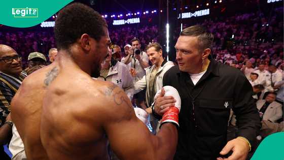 Oleksandr Usyk sends message to Anthony Joshua after victory over Kristian Prenga