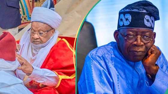 Tinubu security stops Katsina Emir from entering event hall, royal guards cause scene