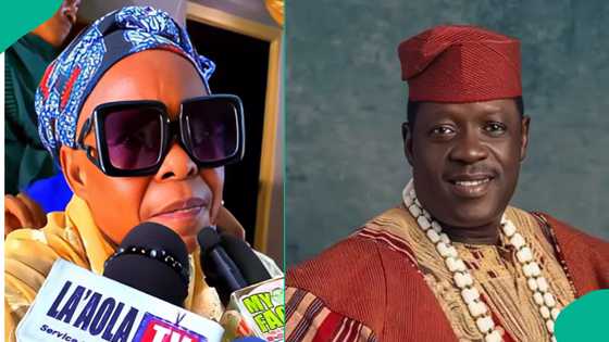 Video of Ogogo's 1st wife mourning him triggers reactions: "Filming someone in her vulnerable state"