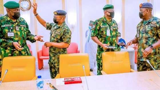 Da duminsa: Majalisar dattawa ta sauya ranar ganawa da hafsoshin tsaro da IGP