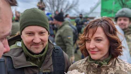 Love on battlefield: Ukrainian soldiers get married amid Russian invasion, photos, video emerge