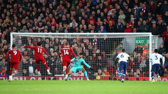 Pantami ya ci karo da wani fitaccen ‘Dan wasan kwallon kyngiyar Liverpool (Hotuna)