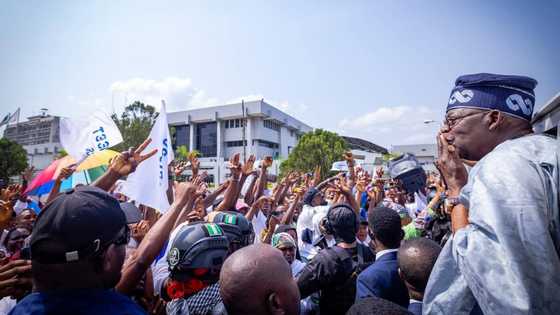 PDP Ta Fallasa ‘Umarnin’ da Bola Tinubu Ya ba ‘Yan APC da Aka Yi Taron Sirri a Landan