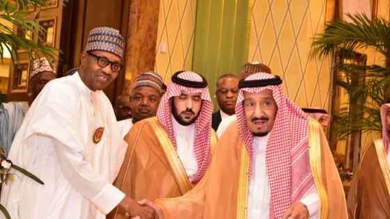 Sarki Salman Ya Kira Shugaba Buhari Ta Wayar Salula, Ya Masa Ta'aziyyar Mutuwar Janar Attahiru