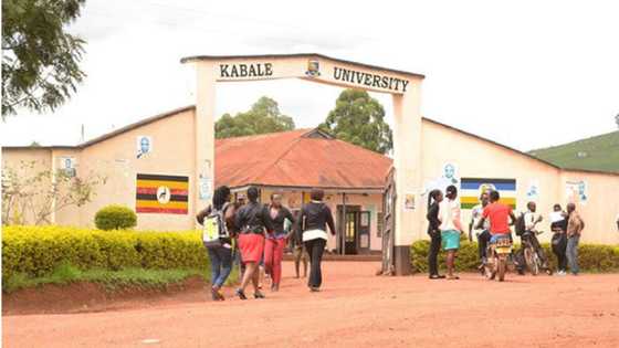 Yadda 'Lalata Da Ɗalibai Don Basu Makin Jarrabawa' Ya Jefa Wani Lakcaran Najeriya Cikin Matsala A Ƙasar Waje