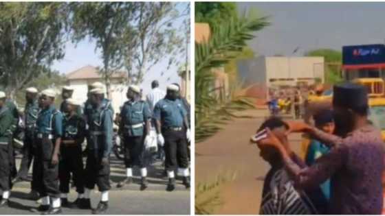 Bidiyon yadda yan Hisbah suka kama wani matashi da ya tara gashi, suka yi masa askin kwalkwabo