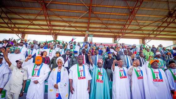 Kudi Sun Rage a Asusun Kamfe, Bola Tinubu Ya Dawowa Jam’iyyar APC da N2.4m