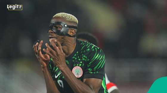 “Osimhen is a spoilt brat”: Fans slam Super Eagles star after on-field clash with Ademola Lookman