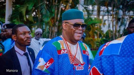 2023: Dalilin Da Yasa Ni da Wasu Gwamnonin PDP Muka Sauya Sheka Zuwa APC, Tsohon Minista