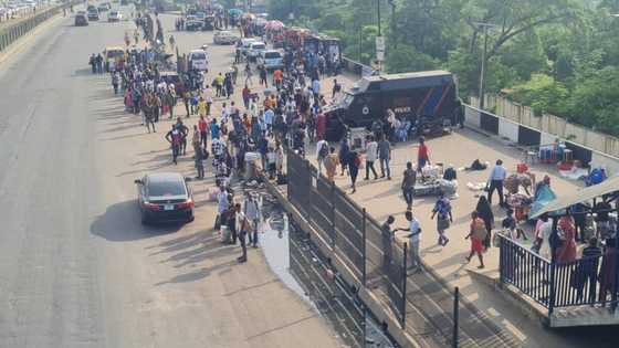 Strike: Commuters stranded, businesses on hold as commercial drivers commence strike in Lagos