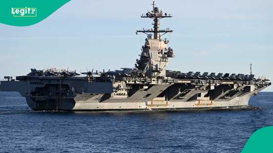 Babbar magana: Babban jirgin daukar jiragen yakin Amurka ya kama da wuta, an samu bayanai