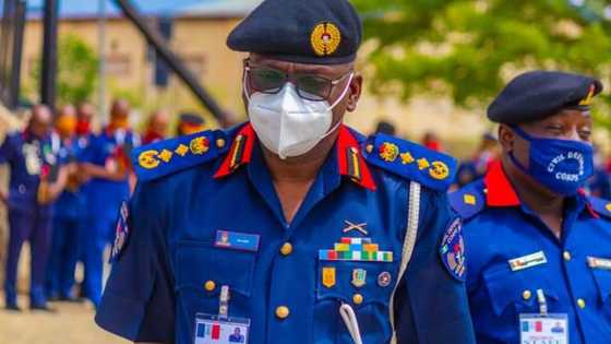'Yan ta'adda na da masu kai musu bayanan sirri a cikin jami'an tsaro, Shugaban NSCDC