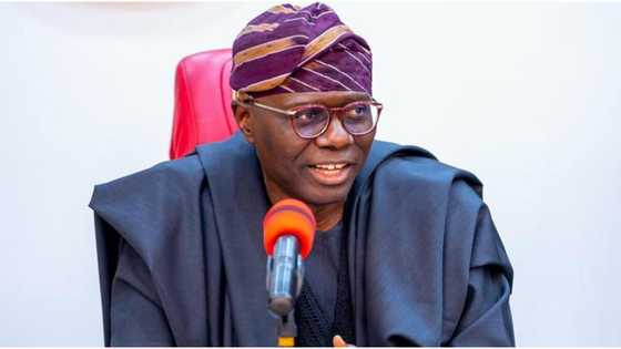 Nigerian governor dissolves cabinet ahead of May 29 inauguration