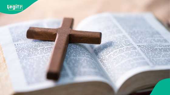 Mixed reactions as pastor compares Nigerian names, fortunes with Americans