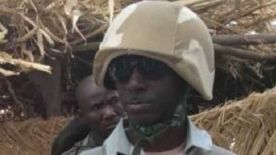 Bayan shekara 1, Rundunar soji ta ki mayar da Kanal din da ya halaka 'yan Boko Haram 377 bakin aikinsa