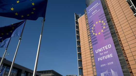 EU plans to slash red tape for medium-sized companies