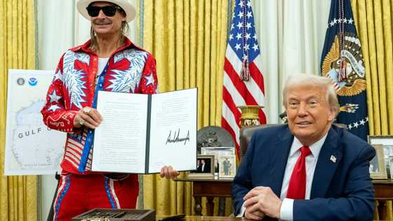 Trump signs executive order targeting ticket scalping
